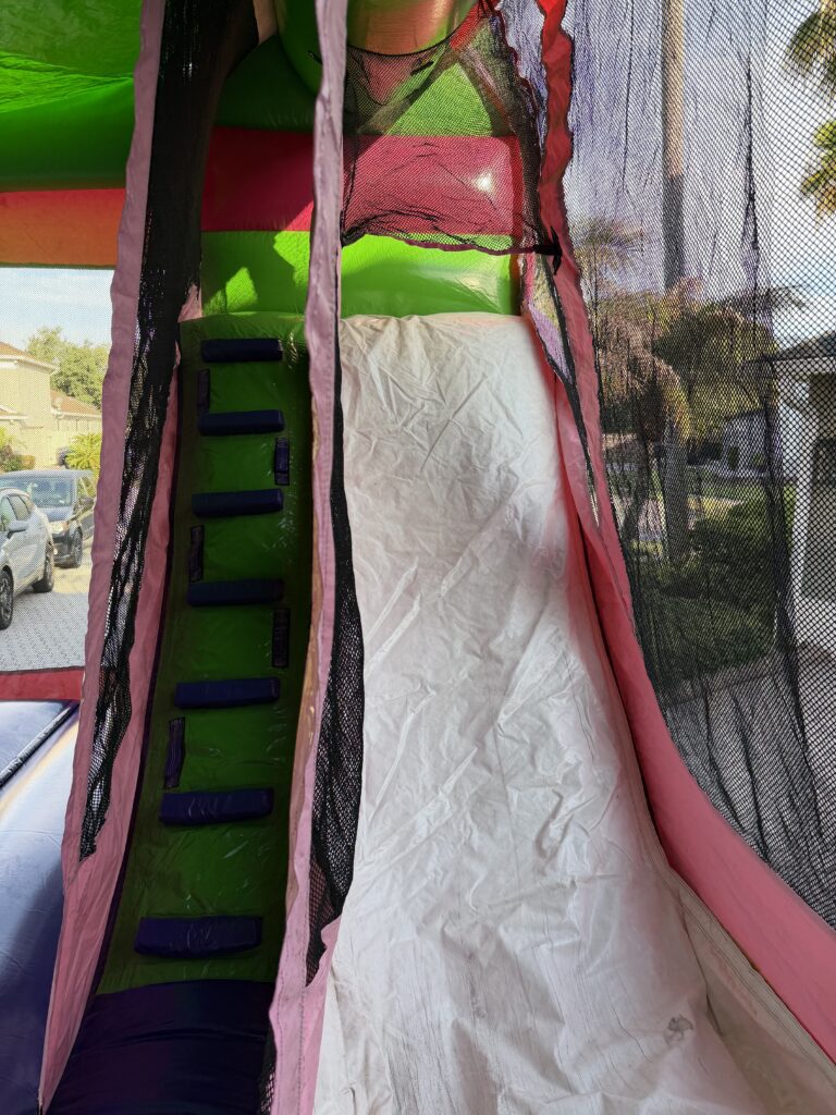 Minnie Mouse Disney Bouncy house